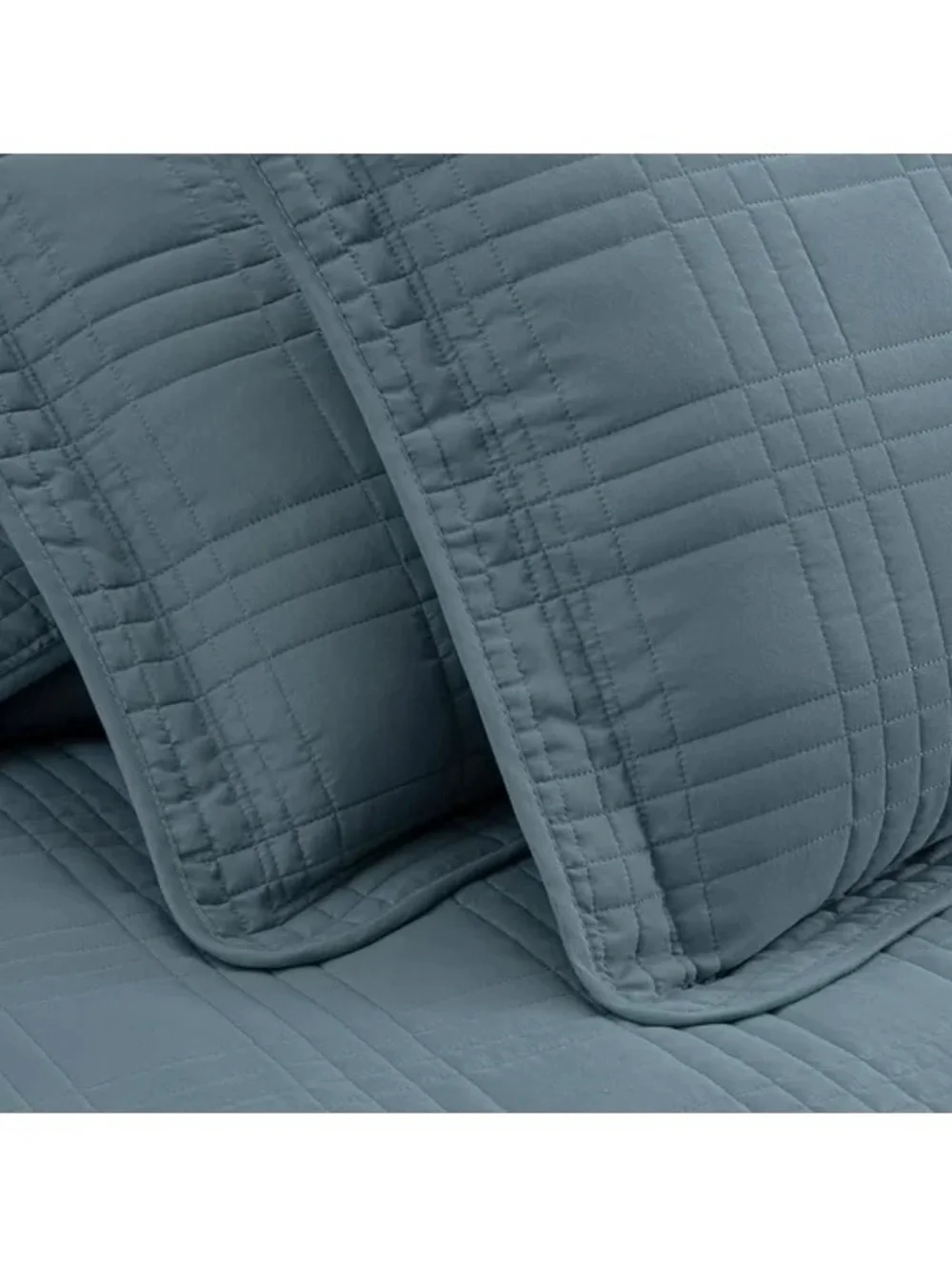 Blue oversized king 3 piece Quilted Bedspread Set